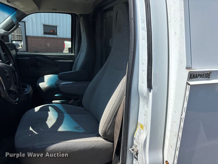 image for item EA4740 2019 GMC Savana utility van