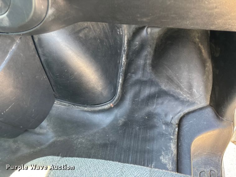 image for item EA4740 2019 GMC Savana utility van