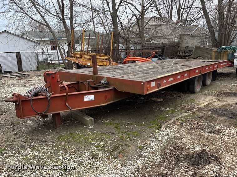 image for item EA4748 1987 Trail-EZE tilt deck equipment trailer