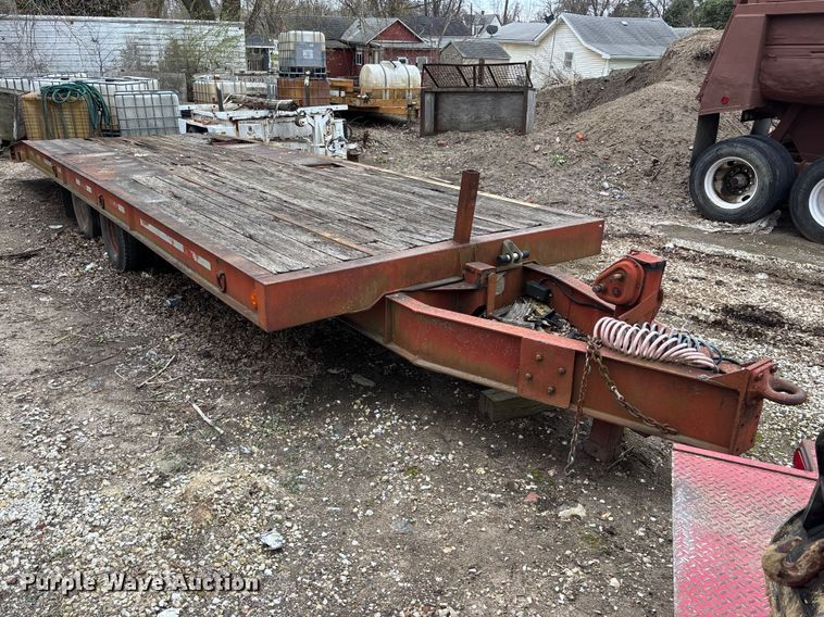 image for item EA4748 1987 Trail-EZE tilt deck equipment trailer