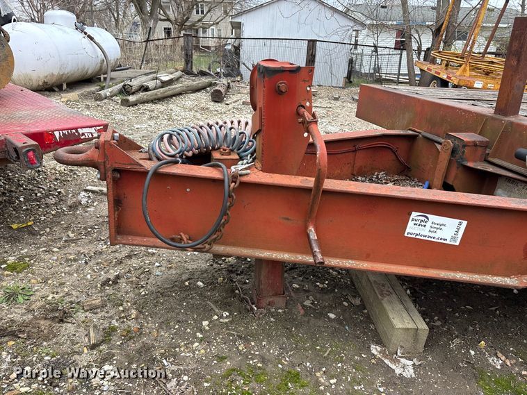 image for item EA4748 1987 Trail-EZE tilt deck equipment trailer