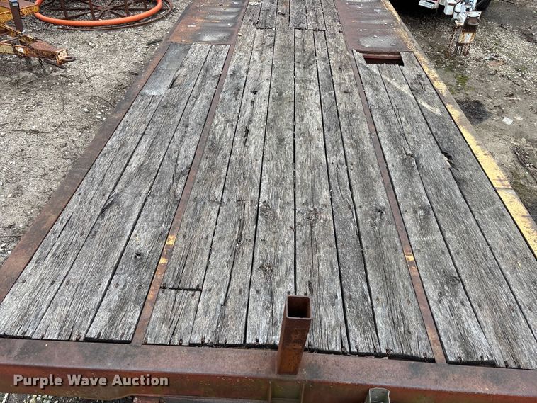 image for item EA4748 1987 Trail-EZE tilt deck equipment trailer