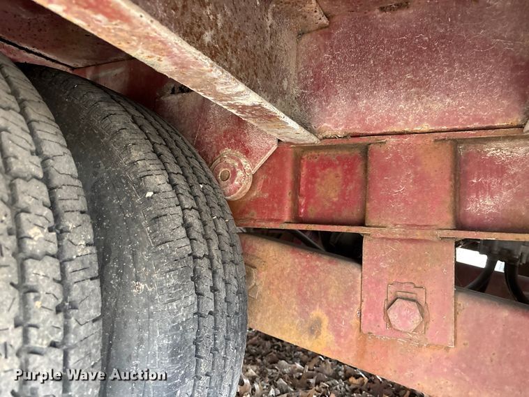 image for item EA4748 1987 Trail-EZE tilt deck equipment trailer