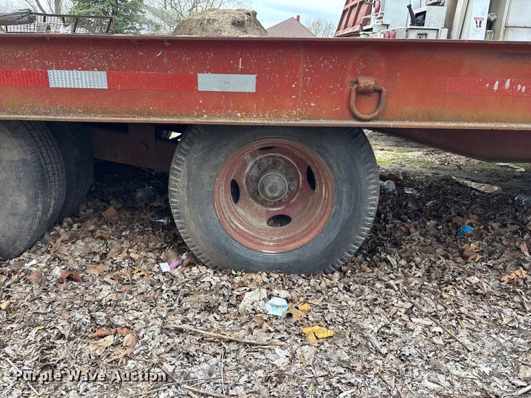 image for item EA4748 1987 Trail-EZE tilt deck equipment trailer
