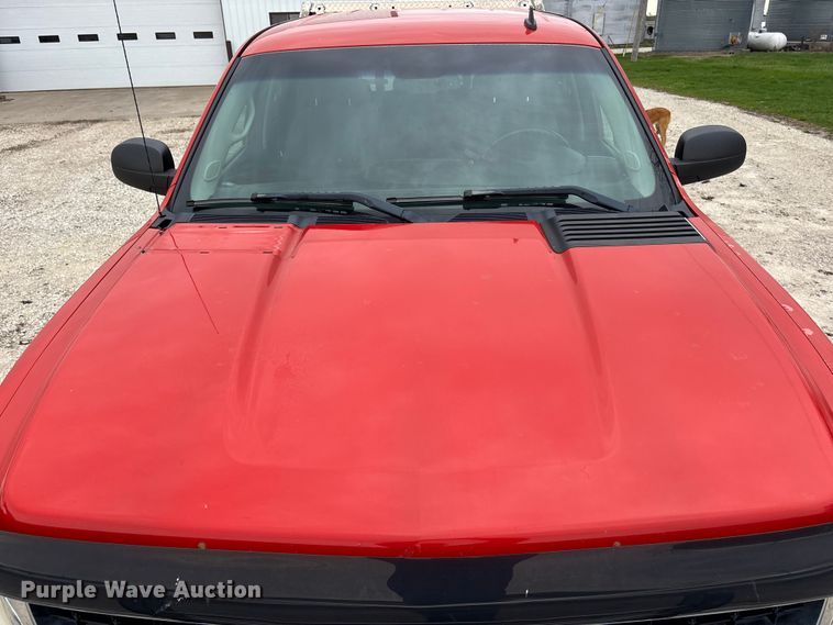 image for item EA4749 2007 Chevrolet Silverado 2500HD LT Crew Cab pickup truck