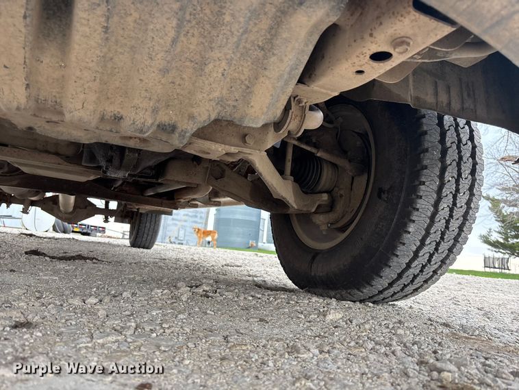 image for item EA4749 2007 Chevrolet Silverado 2500HD LT Crew Cab pickup truck