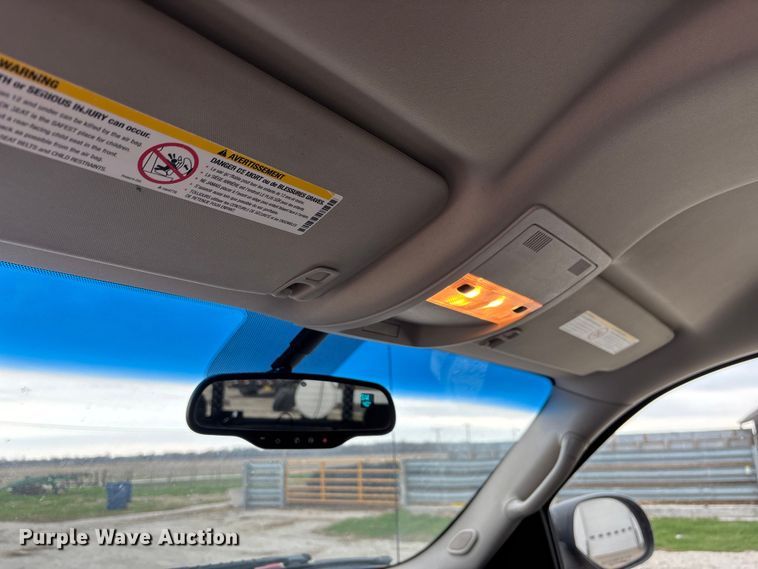 image for item EA4749 2007 Chevrolet Silverado 2500HD LT Crew Cab pickup truck