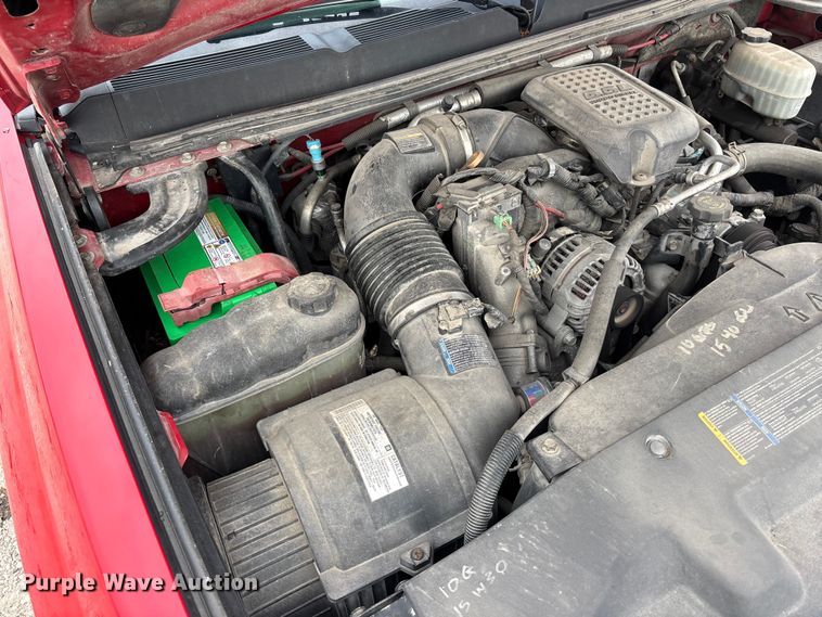 image for item EA4749 2007 Chevrolet Silverado 2500HD LT Crew Cab pickup truck