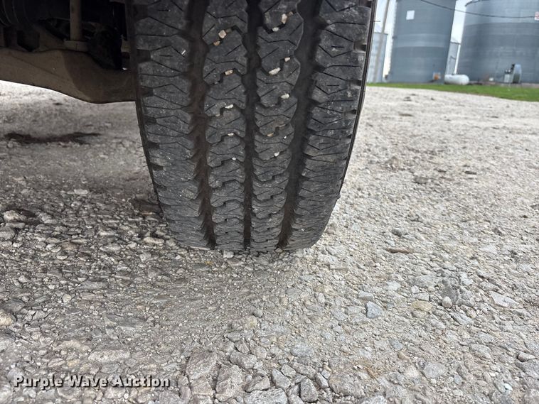 image for item EA4749 2007 Chevrolet Silverado 2500HD LT Crew Cab pickup truck