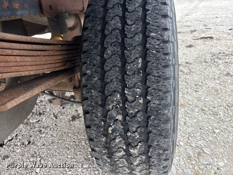 image for item EA4749 2007 Chevrolet Silverado 2500HD LT Crew Cab pickup truck