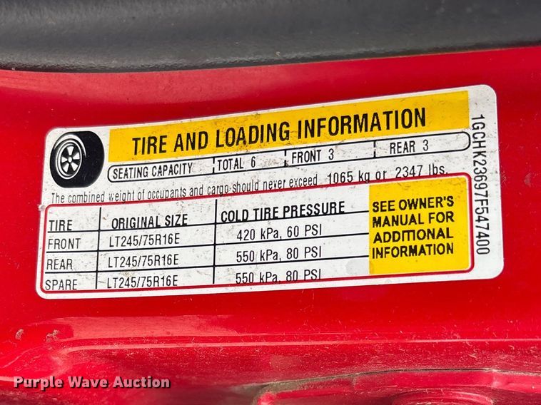 image for item EA4749 2007 Chevrolet Silverado 2500HD LT Crew Cab pickup truck