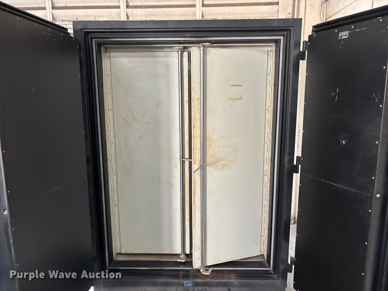 image for item EA5486 (2)  Schwab Safe Databank safes