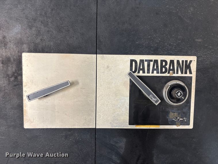 image for item EA5486 (2)  Schwab Safe Databank safes