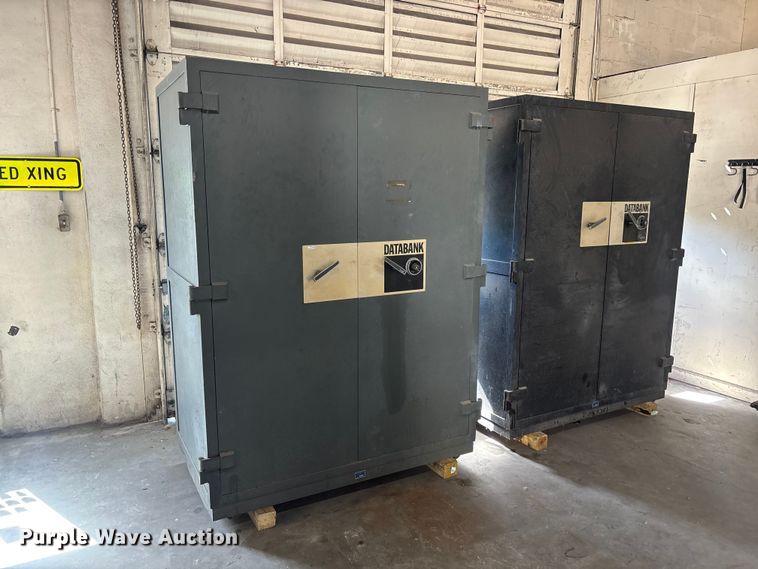 image for item EA5486 (2)  Schwab Safe Databank safes