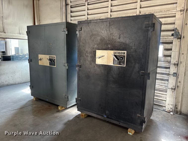 image for item EA5486 (2)  Schwab Safe Databank safes