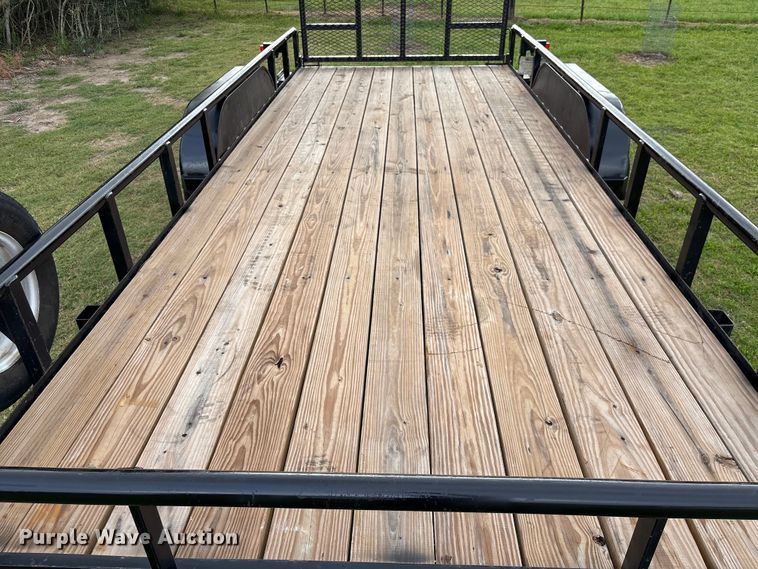 image for item EA7268 2017 Top Hat Industries MP18X7-7E-C utility trailer