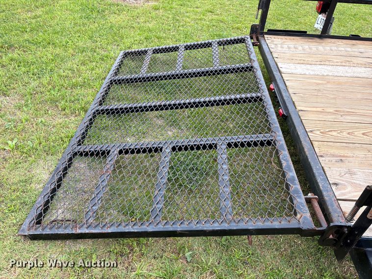 image for item EA7268 2017 Top Hat Industries MP18X7-7E-C utility trailer