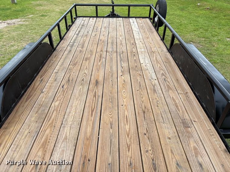 image for item EA7268 2017 Top Hat Industries MP18X7-7E-C utility trailer