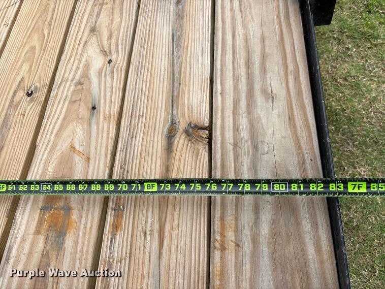 image for item EA7268 2017 Top Hat Industries MP18X7-7E-C utility trailer