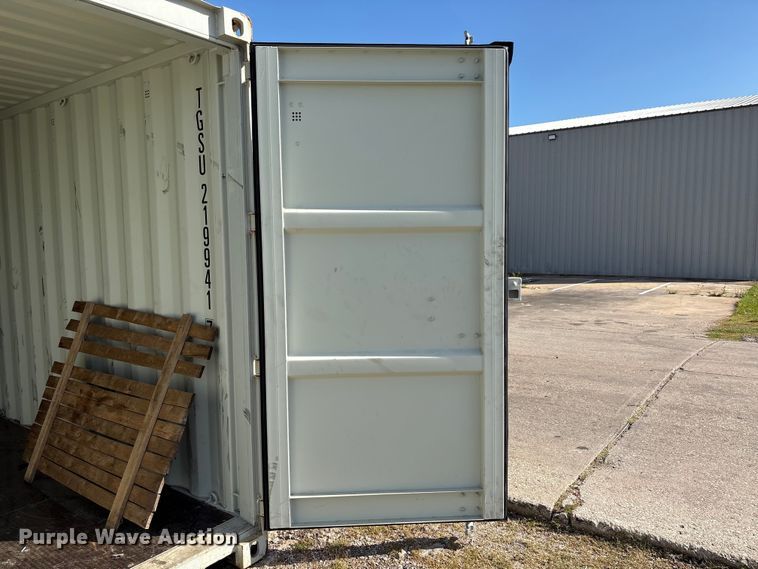 image for item EA7272 2021 Shanghai Baoshan Pacific Container Co. shipping container