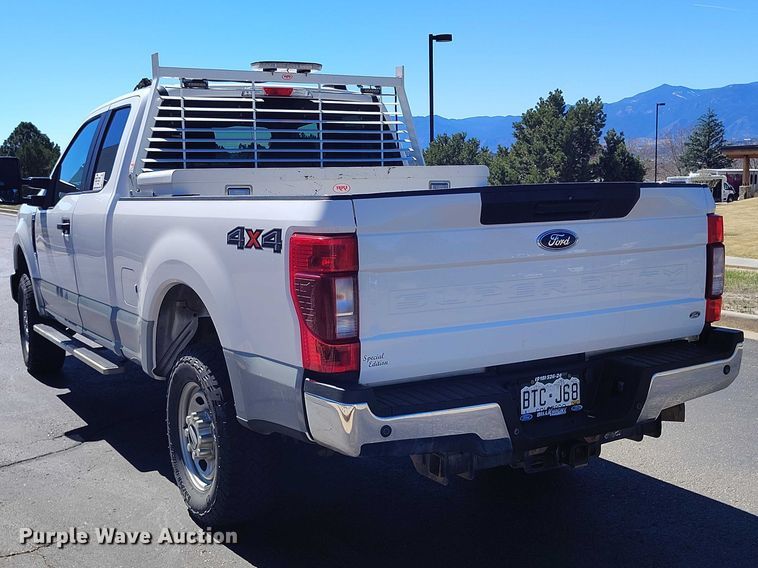 image for item EC8988 2021 Ford F250 Super Duty Ext. Cab pickup truck
