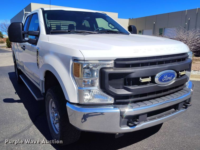image for item EC8988 2021 Ford F250 Super Duty Ext. Cab pickup truck