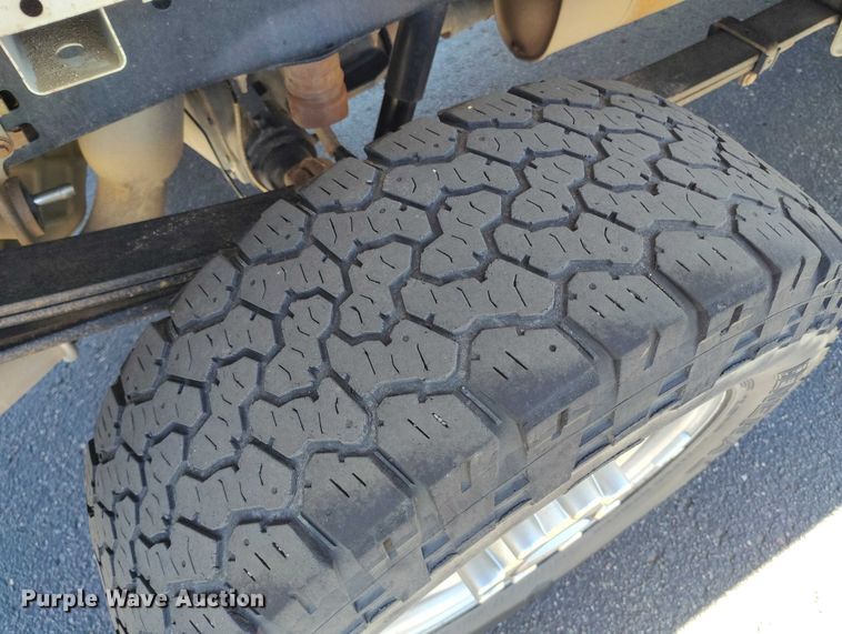 image for item EC8988 2021 Ford F250 Super Duty Ext. Cab pickup truck