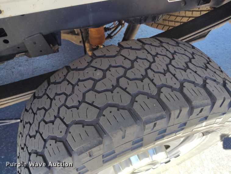 image for item EC8988 2021 Ford F250 Super Duty Ext. Cab pickup truck