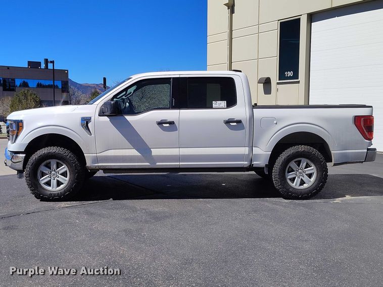 image for item EC8989 2023 Ford F150 Crew Cab pickup truck