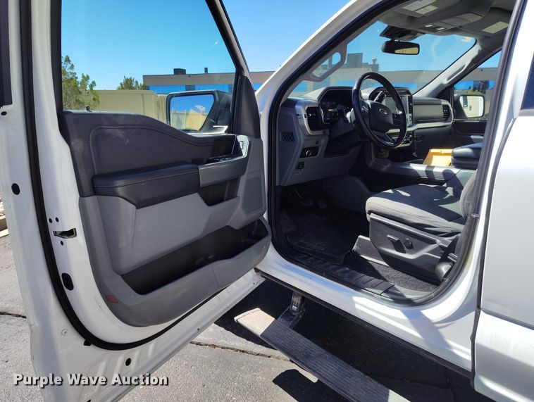 image for item EC8989 2023 Ford F150 Crew Cab pickup truck