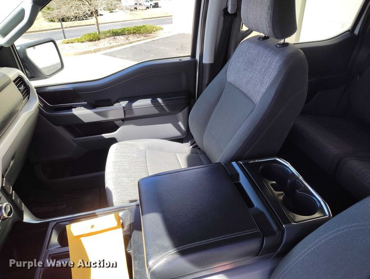 image for item EC8989 2023 Ford F150 Crew Cab pickup truck