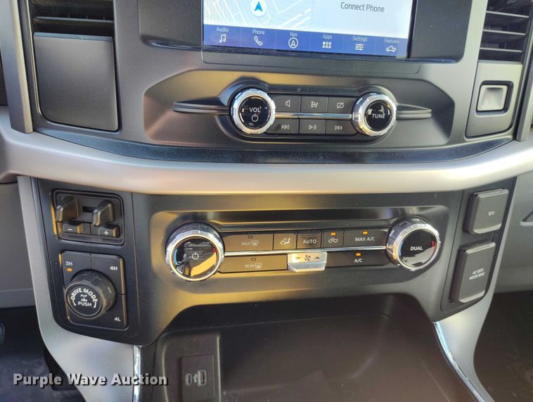 image for item EC8989 2023 Ford F150 Crew Cab pickup truck