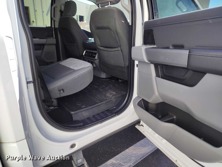 image for item EC8989 2023 Ford F150 Crew Cab pickup truck