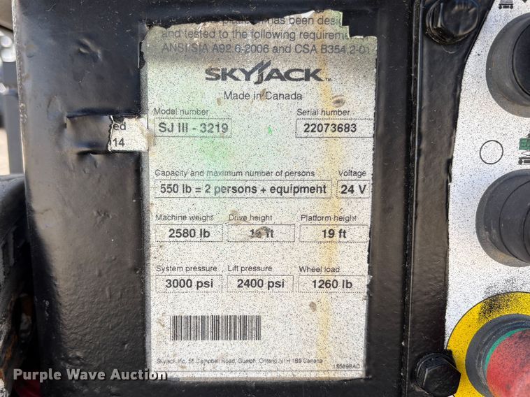 image for item EC8997 2014 Skyjack SJ1I-3219 scissor lift