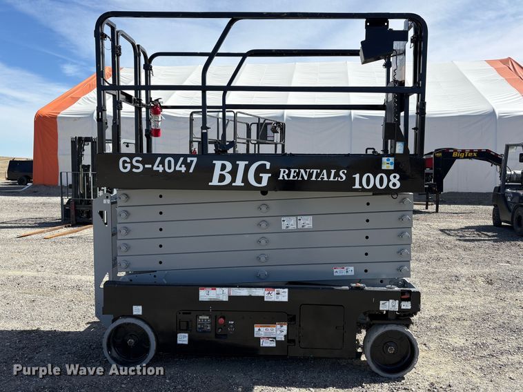 image for item EC8998 2016 Genie GS-4047 scissor lift