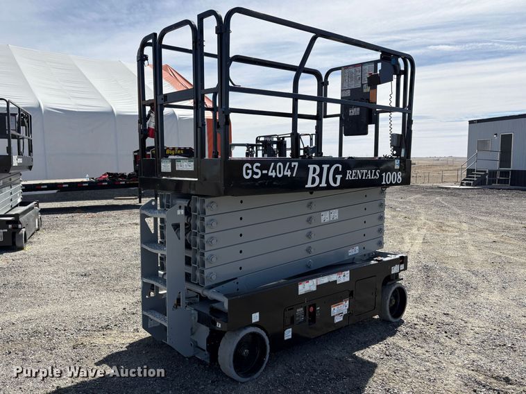 image for item EC8998 2016 Genie GS-4047 scissor lift