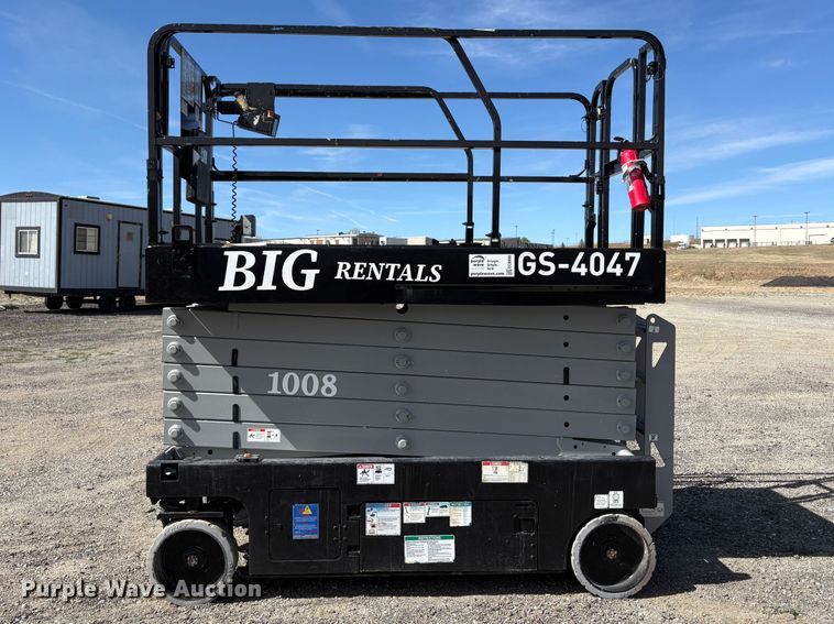 image for item EC8998 2016 Genie GS-4047 scissor lift