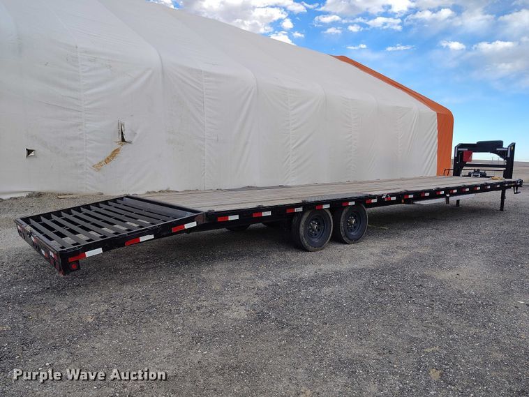 image for item EC8999 2022 Big Tex 14GN-35+5 equipment trailer