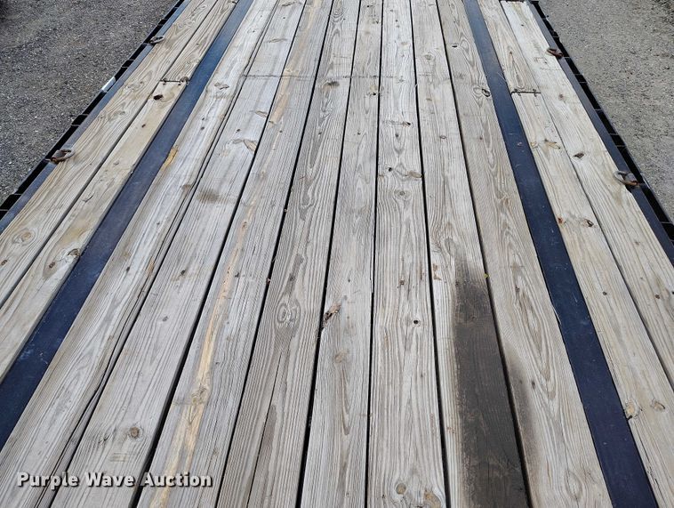 image for item EC8999 2022 Big Tex 14GN-35+5 equipment trailer