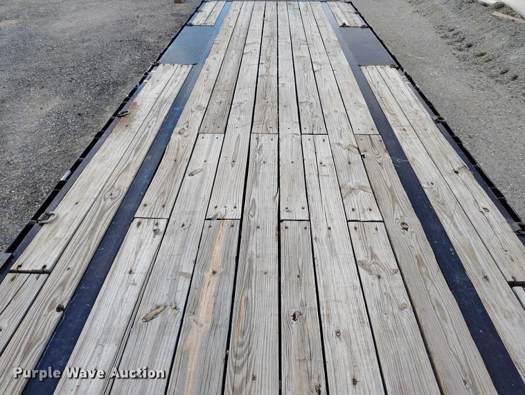 image for item EC8999 2022 Big Tex 14GN-35+5 equipment trailer