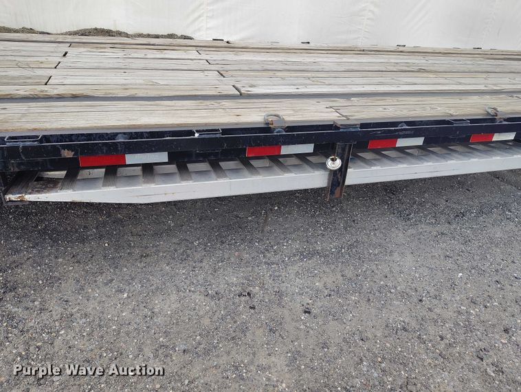 image for item EC8999 2022 Big Tex 14GN-35+5 equipment trailer