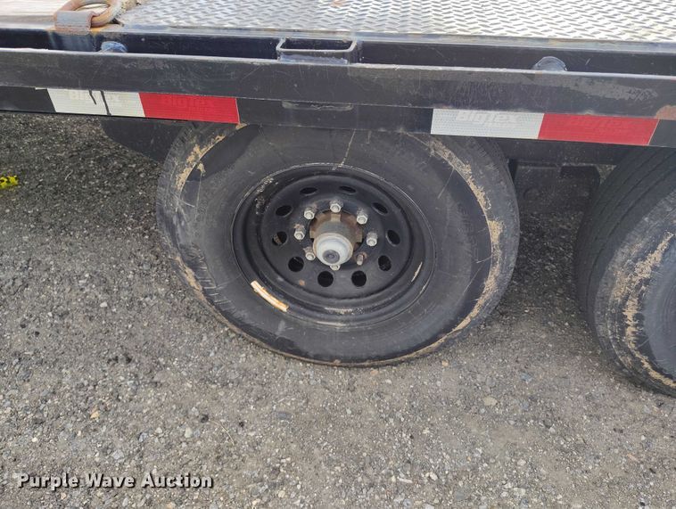 image for item EC8999 2022 Big Tex 14GN-35+5 equipment trailer