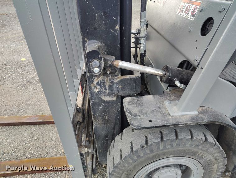 image for item ED0000 2019 Hyster H50XT forklift