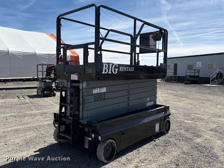 image for item ED0001 2021 MEC 4555SE scissor lift