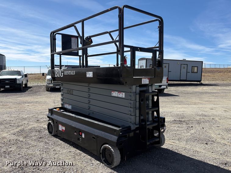 image for item ED0001 2021 MEC 4555SE scissor lift