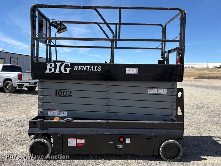 image for item ED0001 2021 MEC 4555SE scissor lift