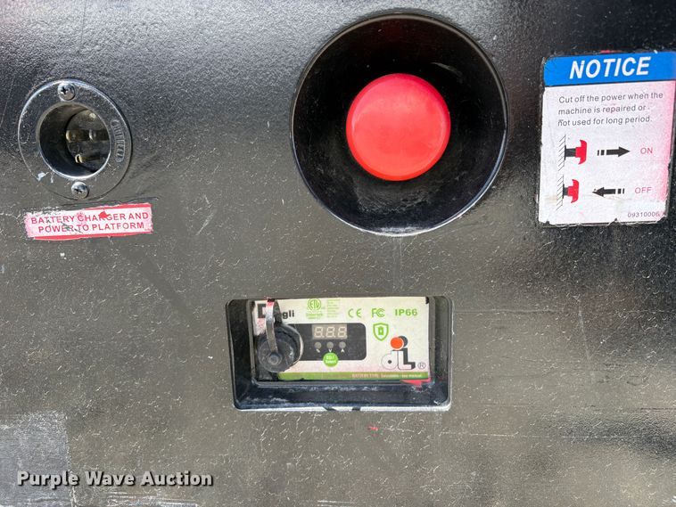 image for item ED0001 2021 MEC 4555SE scissor lift