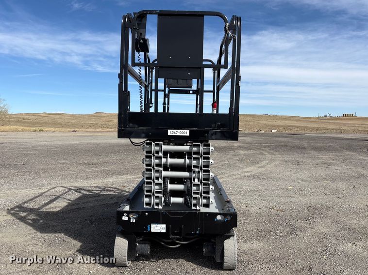 image for item ED0002 2016 Genie GS-4047 scissor lift