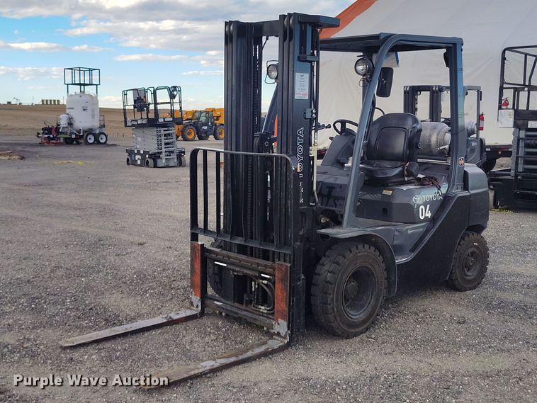image for item ED0003 Toyota 8FUG25 forklift