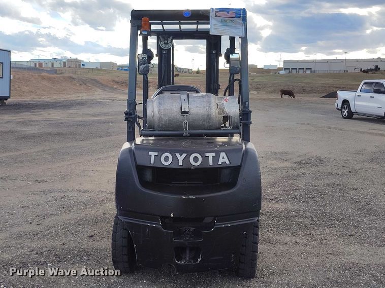 image for item ED0003 Toyota 8FUG25 forklift